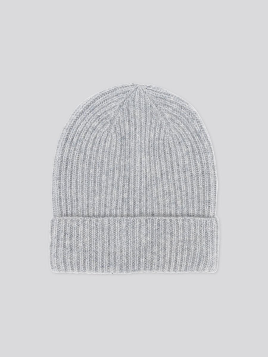 Geribde muts van biologisch cashmere image number 0