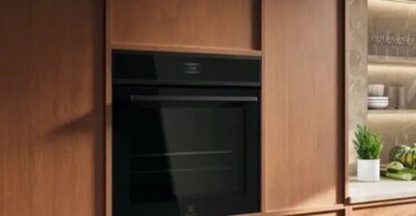 Vstavana rura Electrolux PizzaExpert v kuchyni