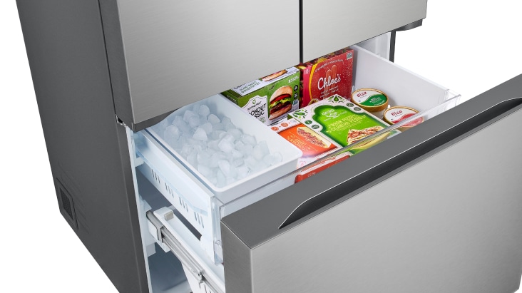 Interior organizado de un refrigerador LG French Door