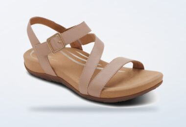 Aetrex Susie arch support sandal in oat milk