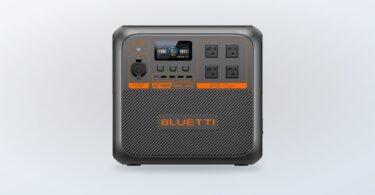 BLUETTI AC180P portable power station