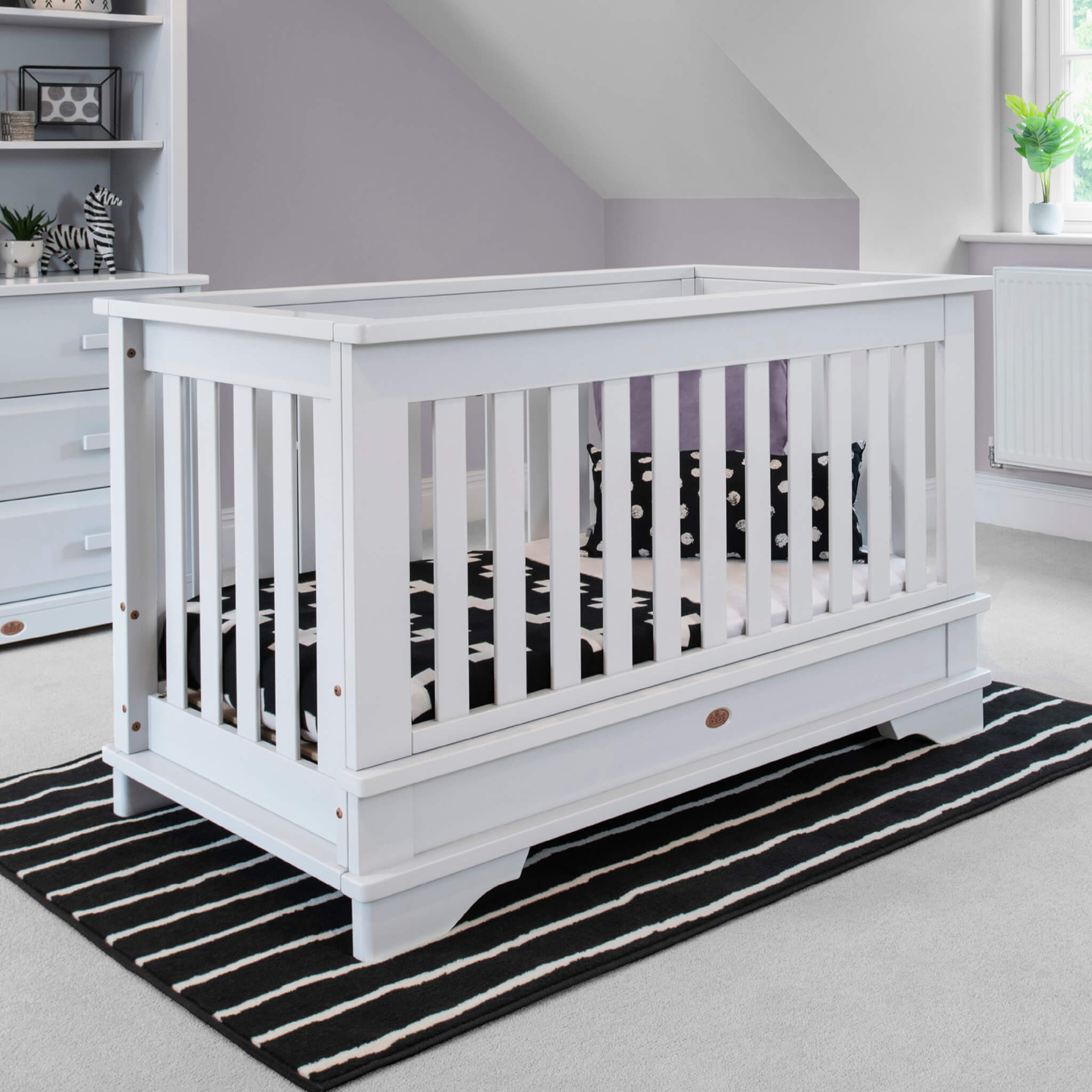 Eton Convertible Plus cot bed in a nursery