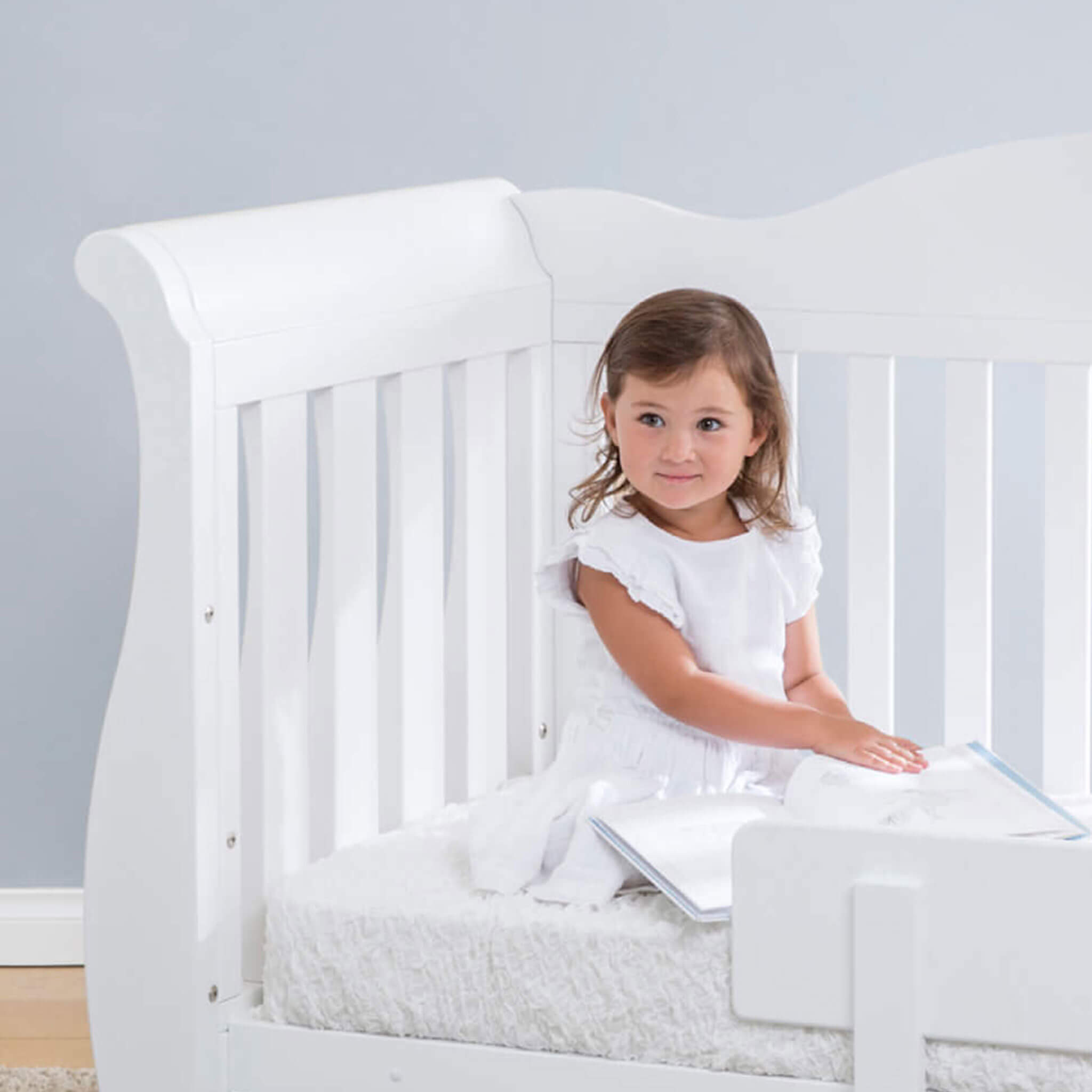 Sleigh Royale cot bed from a different room angle