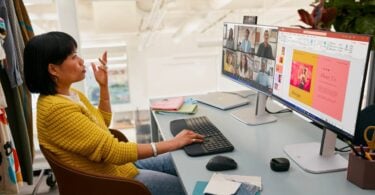 HP Series 5 Pro monitor for a hybrid work setup