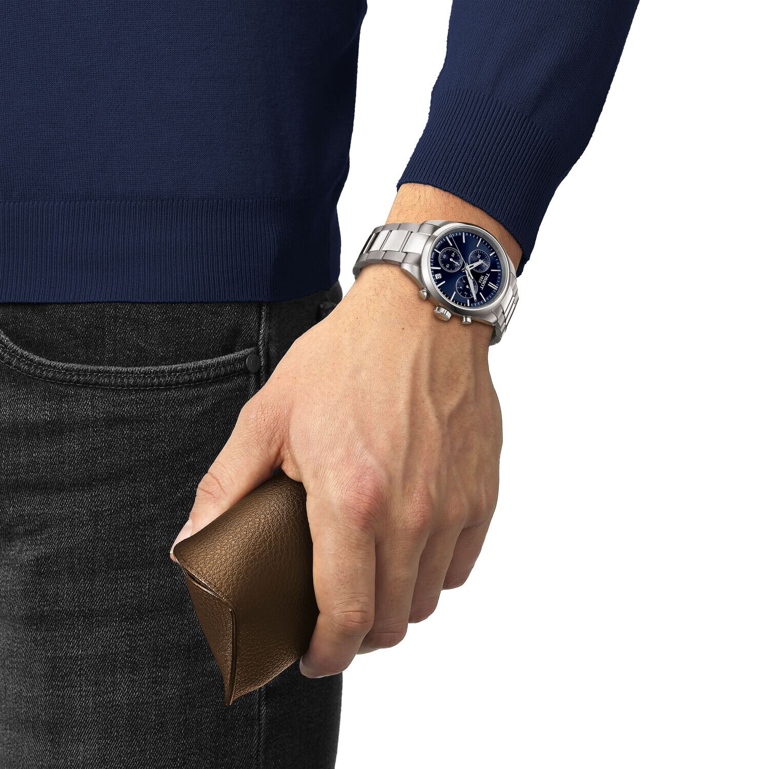 Tissot PR 100 Chronograph på en handled