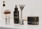 Supply Single Edge MAX shaving products arranged on a bathroom counter