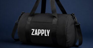 Zapply black gym bag